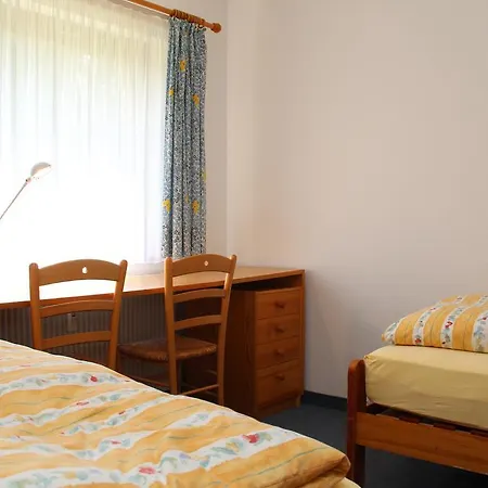 Eisenhauer In דירה